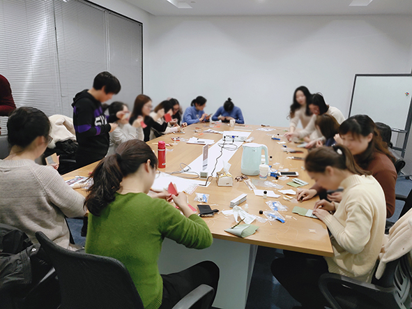 “相約麗人節(jié) 綻放巾幗花”——杭途科技組織開展三八婦女節(jié)慶祝活動 “相約麗人節(jié) 綻放巾幗花”——杭途科技組織開展三八婦女節(jié)慶祝活動