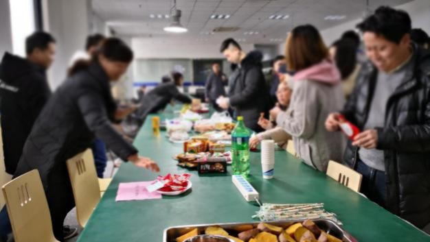 杭途三軍啟征程，珍饈美饌妝新年——記杭途科技迎新年“吃貨節”活動
